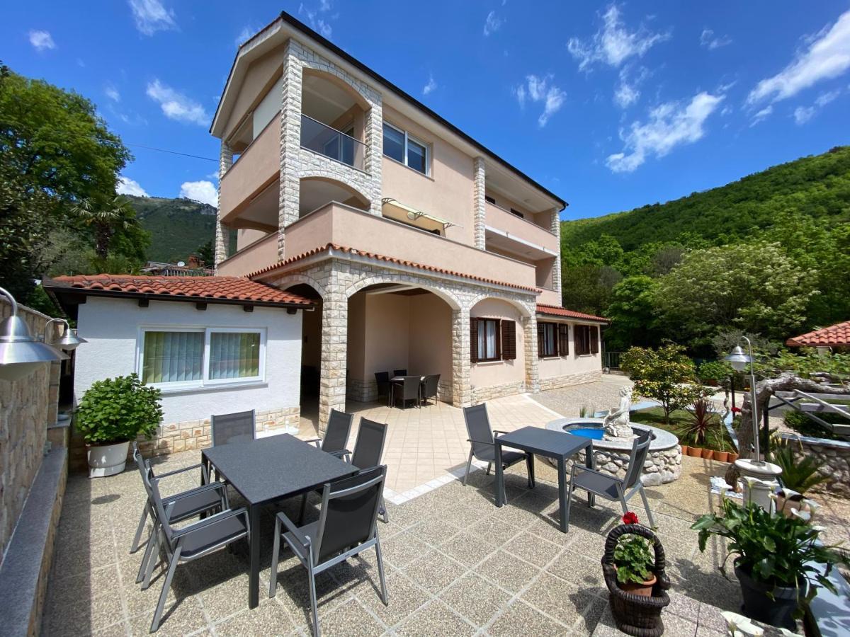 Mošćenička Draga Guest House Deskovic מראה חיצוני תמונה