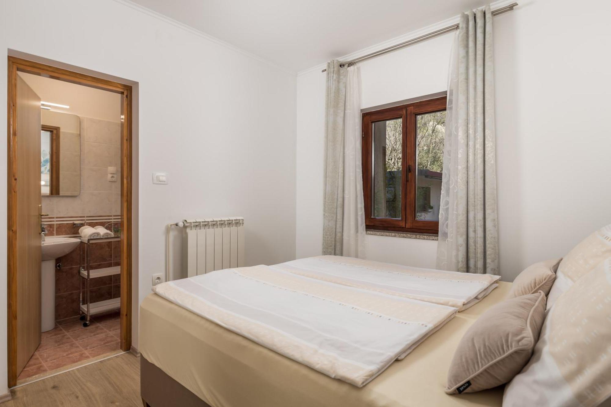 Mošćenička Draga Guest House Deskovic חדר תמונה
