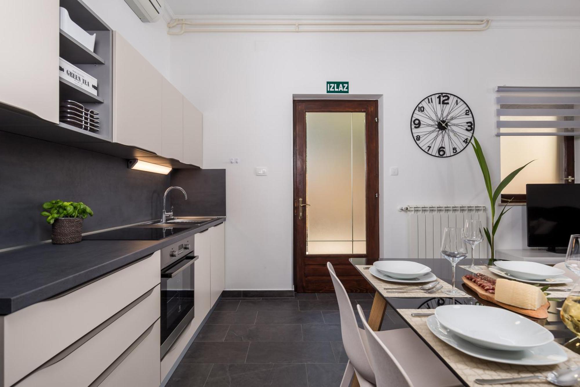 Mošćenička Draga Guest House Deskovic חדר תמונה