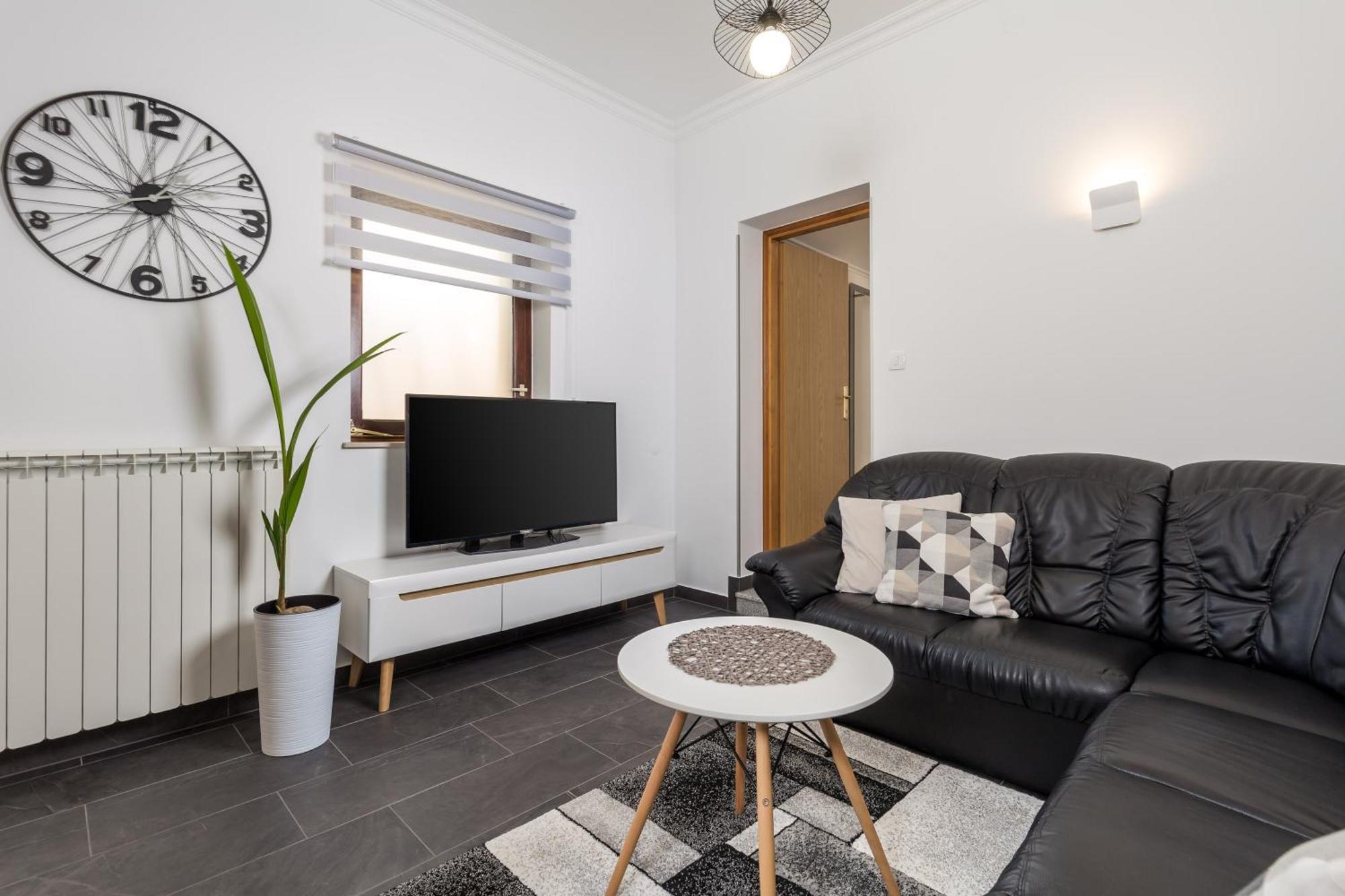 Mošćenička Draga Guest House Deskovic חדר תמונה