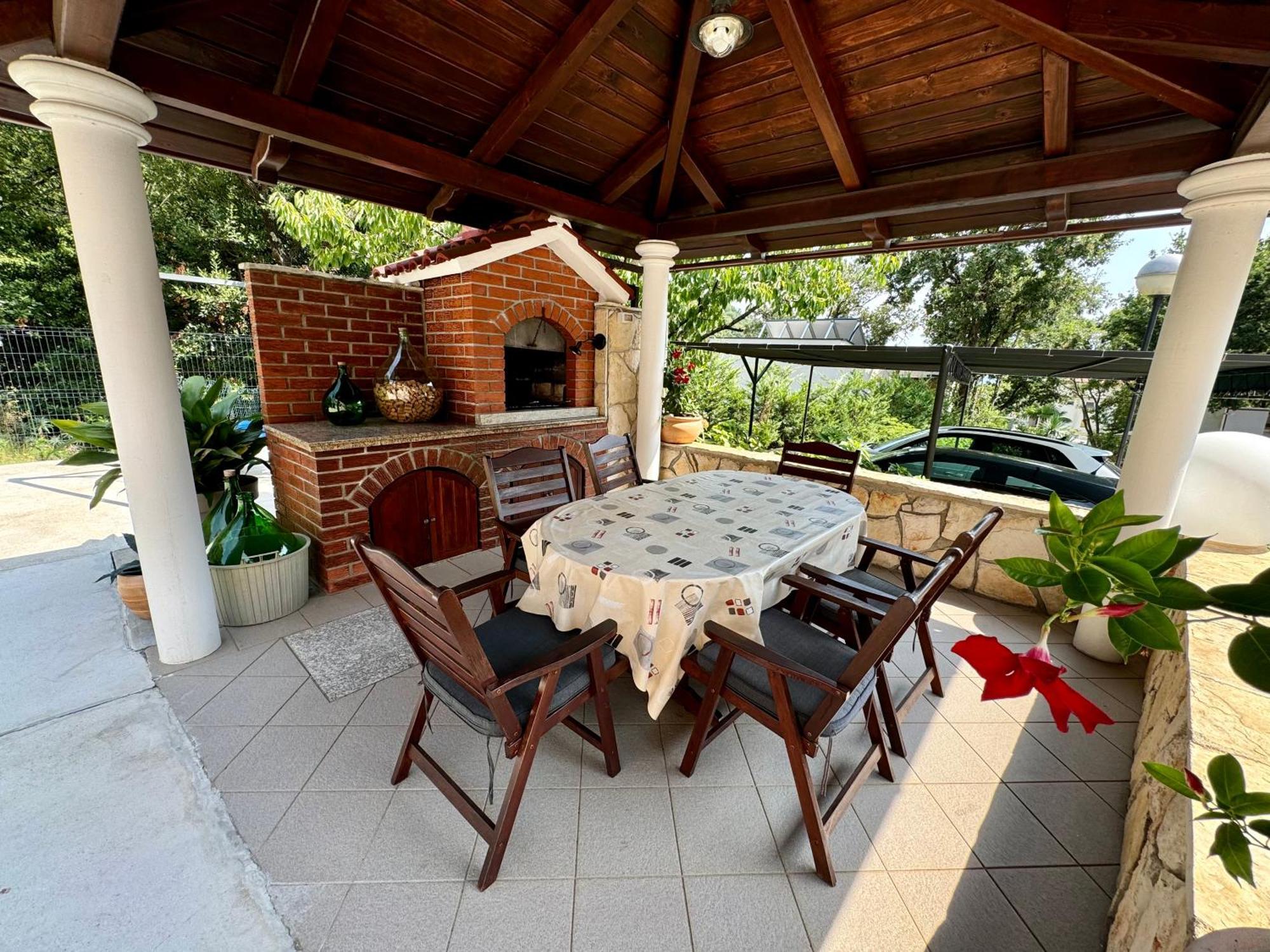 Mošćenička Draga Guest House Deskovic מראה חיצוני תמונה